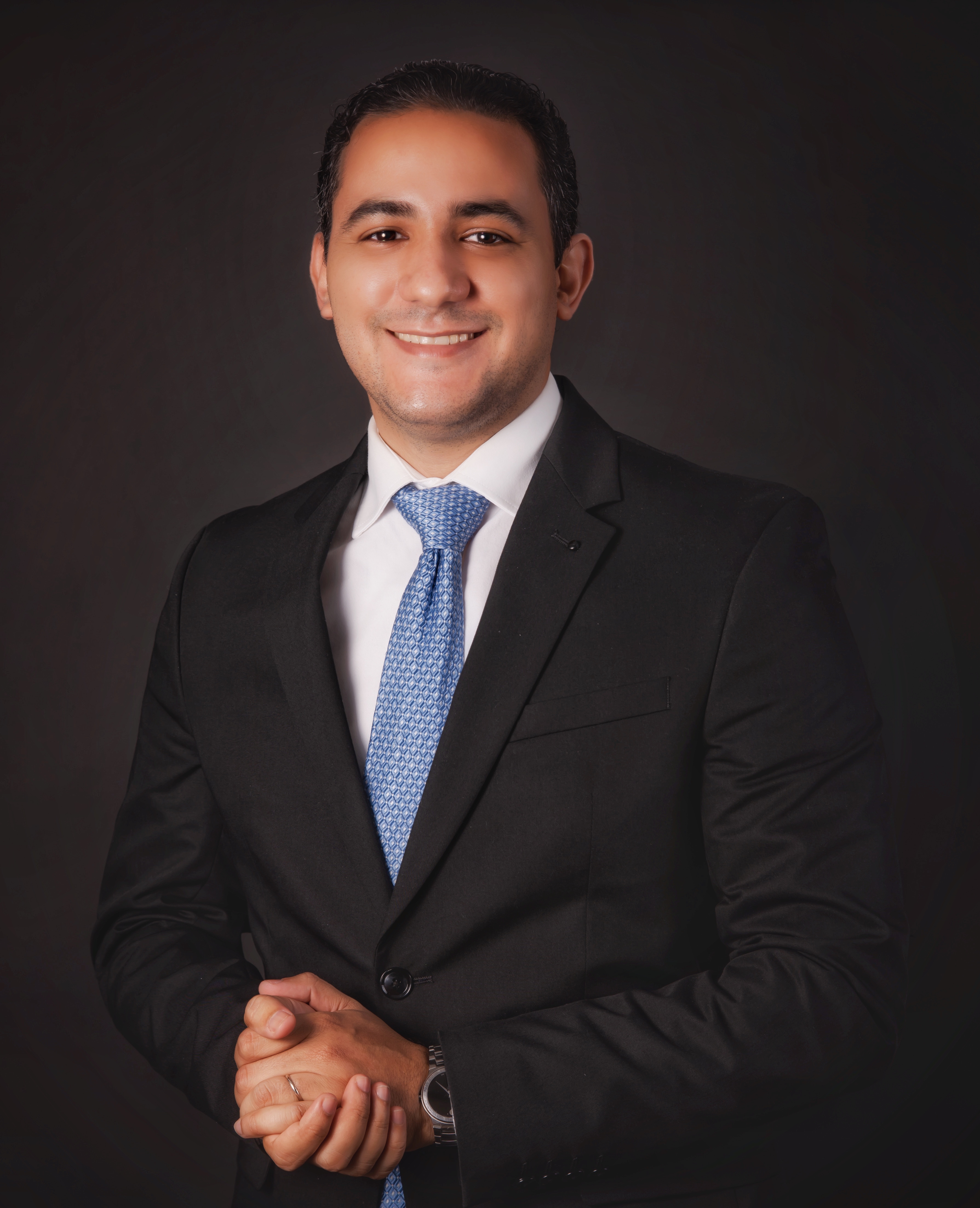 Dr. Carlos Pimentel